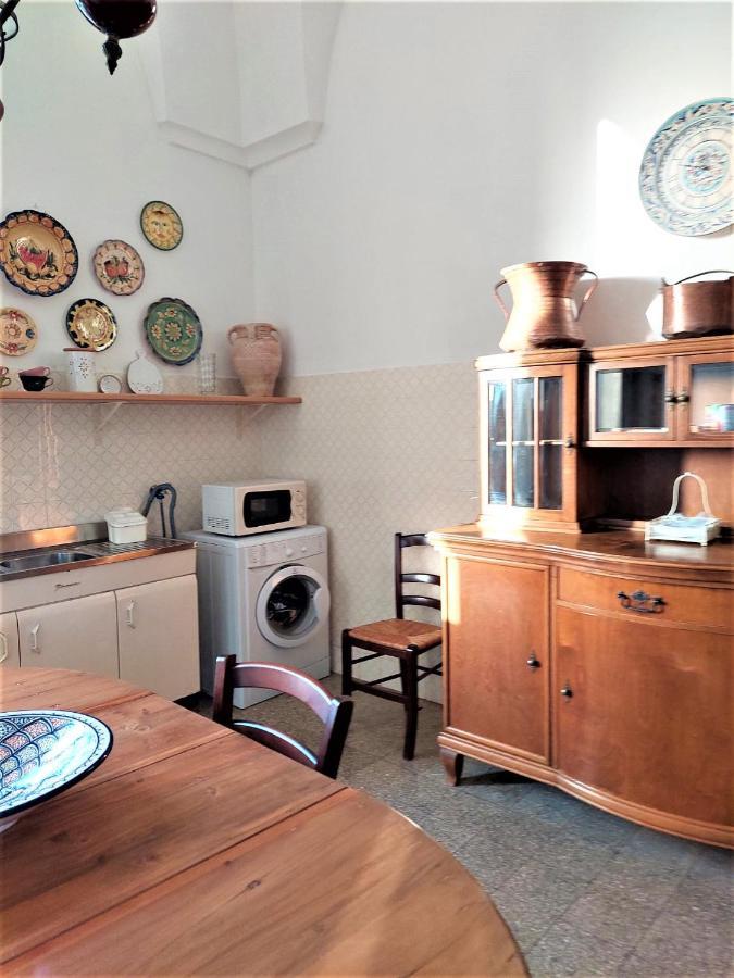 Villa Nel Salento - Ampie Camere E Giardino, Fino A 9 Persone Barbarano del Capo Exterior foto