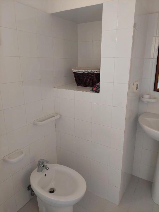 Villa Nel Salento - Ampie Camere E Giardino, Fino A 9 Persone Barbarano del Capo Exterior foto