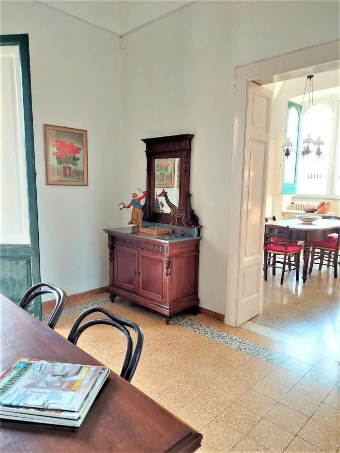 Villa Nel Salento - Ampie Camere E Giardino, Fino A 9 Persone Barbarano del Capo Exterior foto