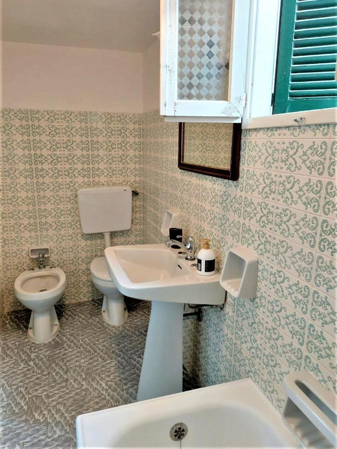 Villa Nel Salento - Ampie Camere E Giardino, Fino A 9 Persone Barbarano del Capo Exterior foto