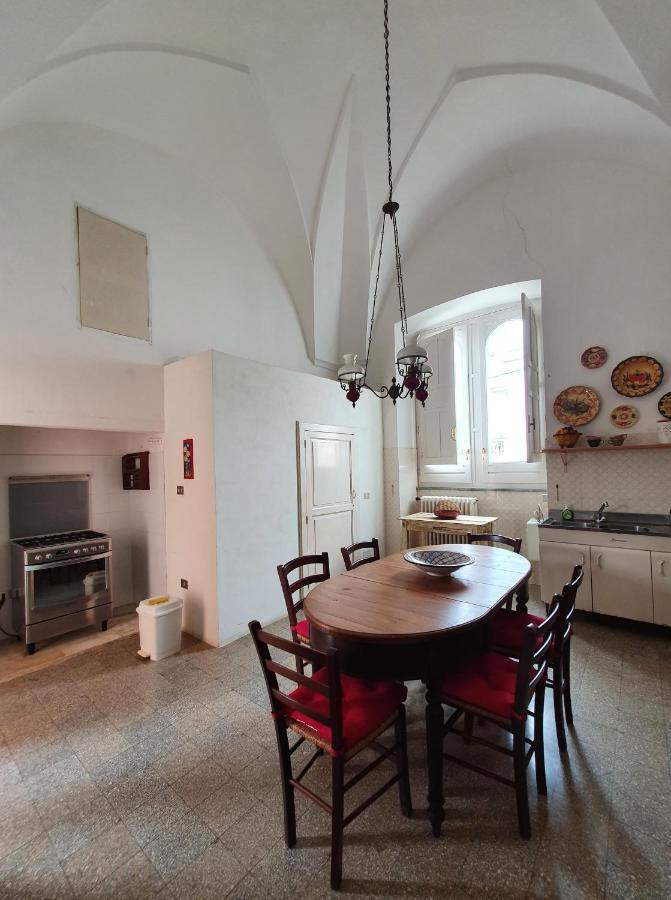 Villa Nel Salento - Ampie Camere E Giardino, Fino A 9 Persone Barbarano del Capo Exterior foto
